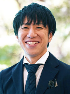 小磯 卓也 氏